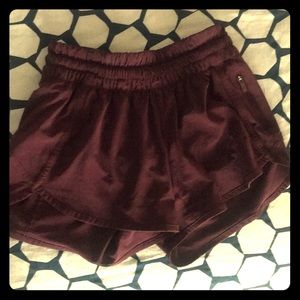 Lululemon Tracker short